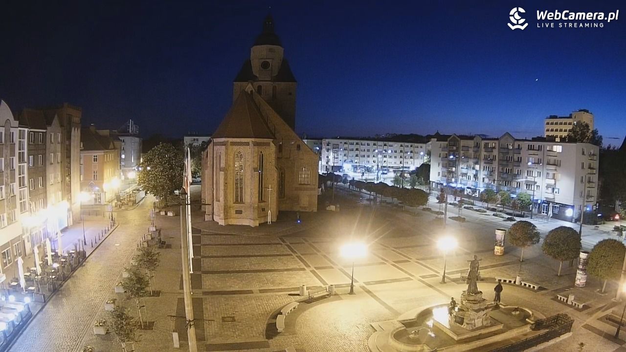 Gorzów Wielkopolski - widok na Katedrę - 13 maj 2026, 22:08