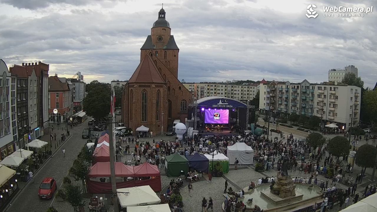 Gorzów Wielkopolski - widok na Katedrę - 29 sierpień 2026, 19:51