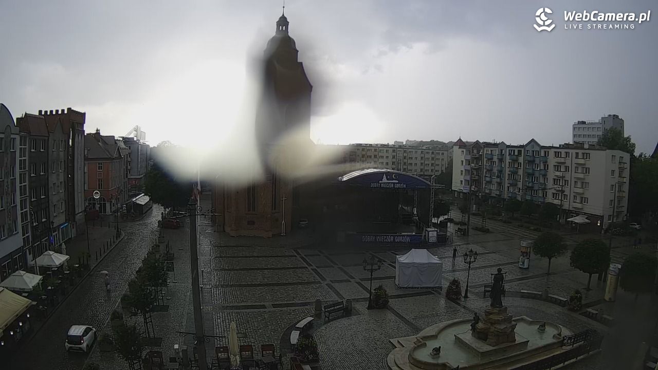 Gorzów Wielkopolski - widok na Katedrę - 17 lipiec 2026, 18:00