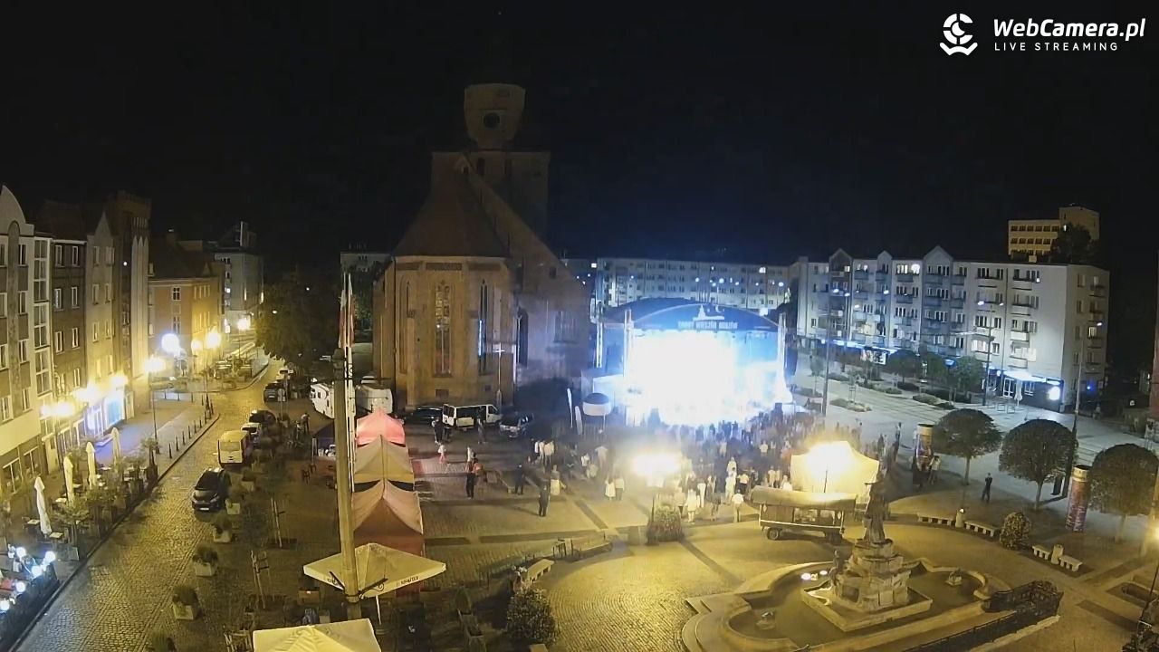 Gorzów Wielkopolski - widok na Katedrę - 17 sierpień 2025, 22:08