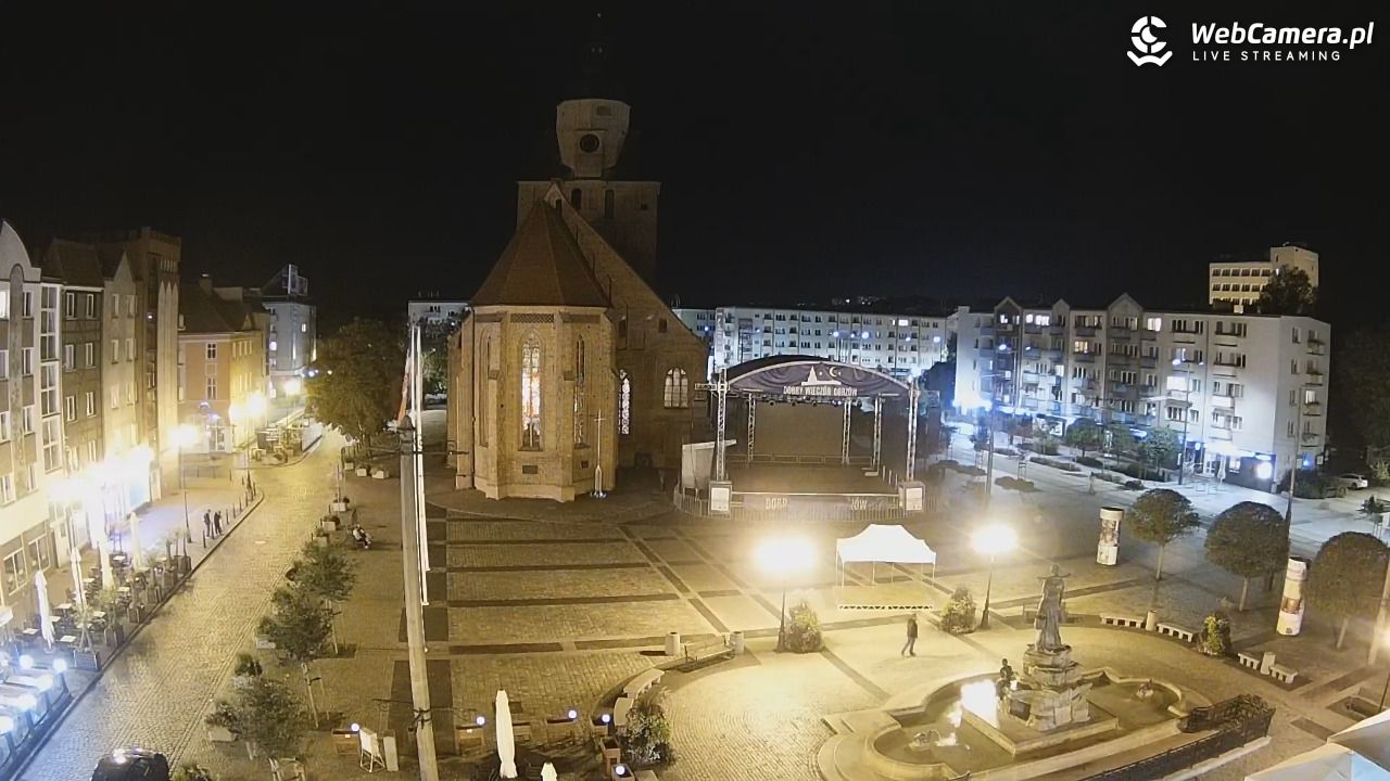 Gorzów Wielkopolski - widok na Katedrę - 01 wresień 2026, 21:45