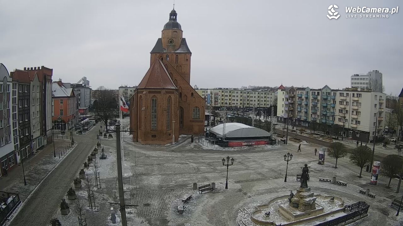 Gorzów Wielkopolski - widok na Katedrę - 31 styczeń 2026, 11:39