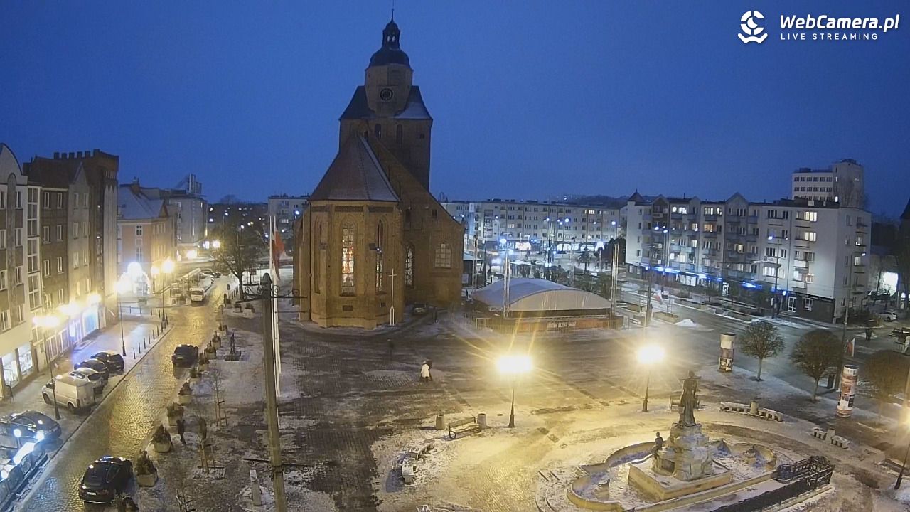 Gorzów Wielkopolski - widok na Katedrę - 30 styczeń 2026, 17:16