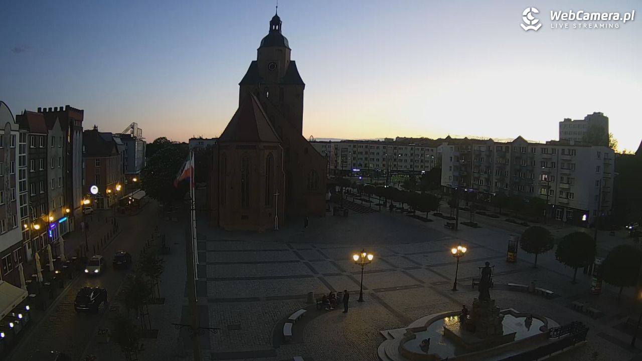 Gorzów Wielkopolski - widok na Katedrę - 16 maj 2026, 21:14