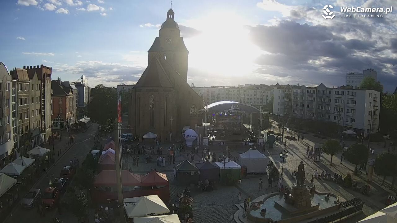 Gorzów Wielkopolski - widok na Katedrę - 29 sierpień 2026, 18:33