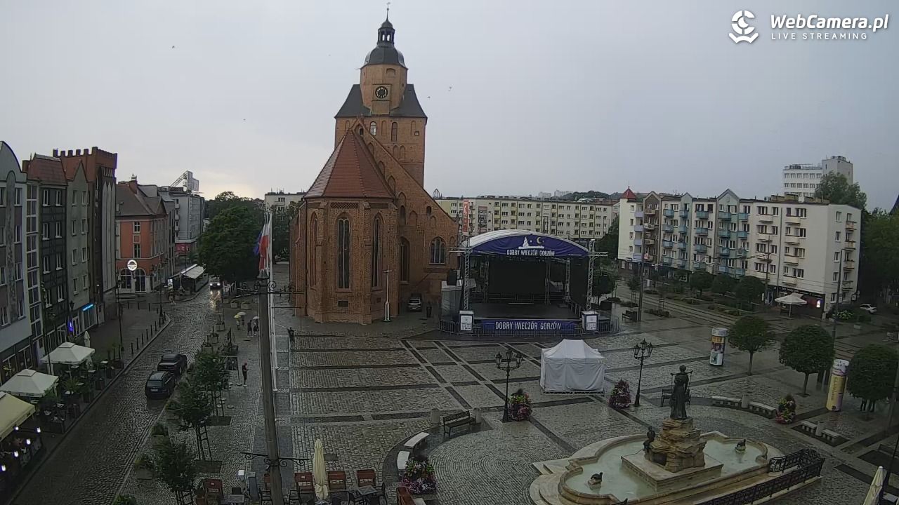 Gorzów Wielkopolski - widok na Katedrę - 17 lipiec 2026, 17:17