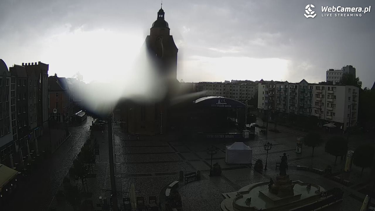Gorzów Wielkopolski - widok na Katedrę - 17 lipiec 2026, 18:14