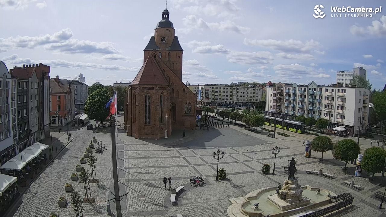 Gorzów Wielkopolski - widok na Katedrę - 30 kwiecień 2025, 14:38