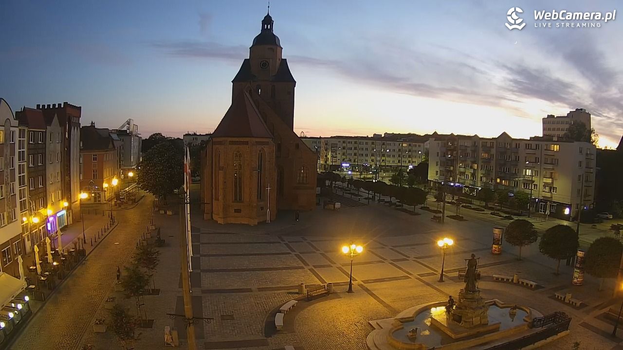 Gorzów Wielkopolski - widok na Katedrę - 18 maj 2026, 21:31