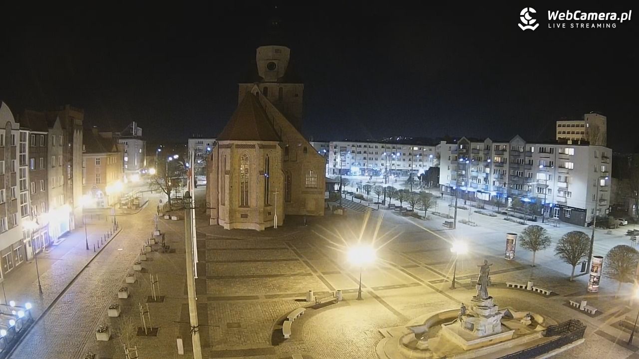 Gorzów Wielkopolski - widok na Katedrę - 18 marzec 2026, 21:18