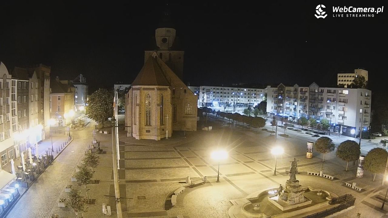 Gorzów Wielkopolski - widok na Katedrę - 18 maj 2026, 23:23