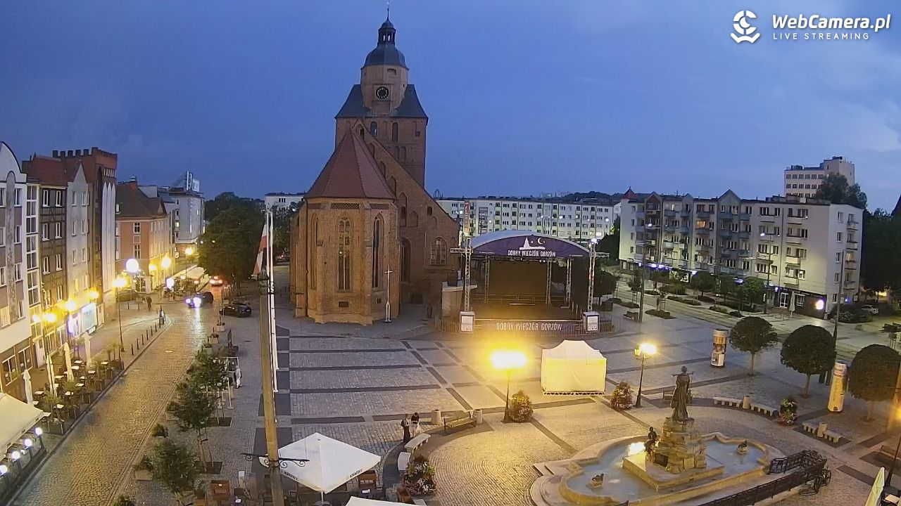 Gorzów Wielkopolski - widok na Katedrę - 17 lipiec 2026, 21:39