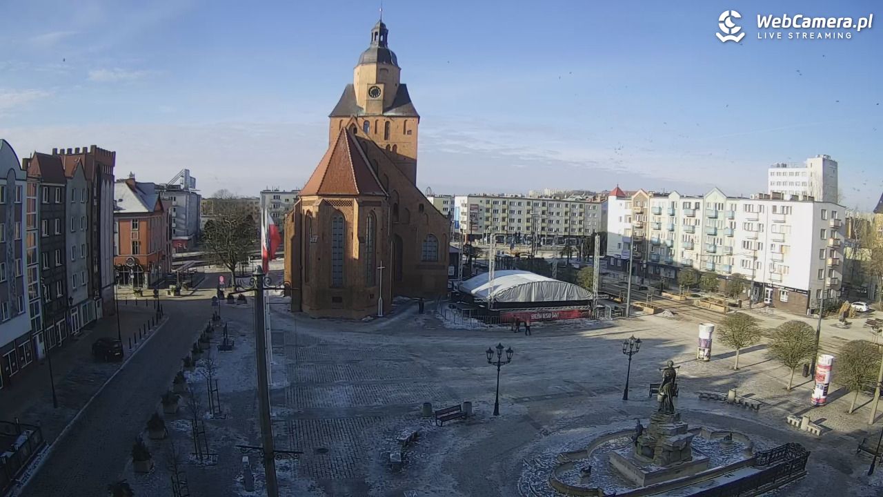Gorzów Wielkopolski - widok na Katedrę - 01 luty 2026, 10:21