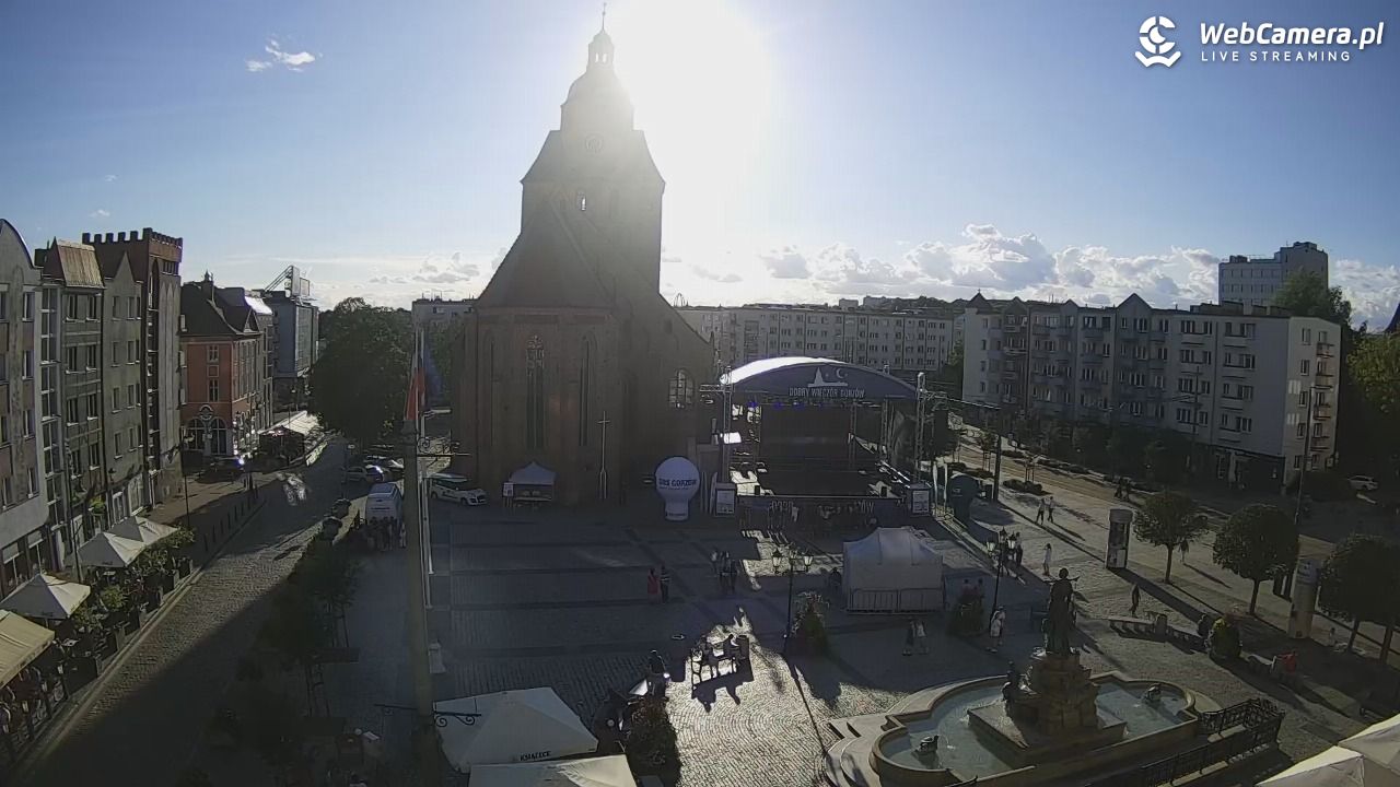 Gorzów Wielkopolski - widok na Katedrę - 30 sierpień 2026, 17:57