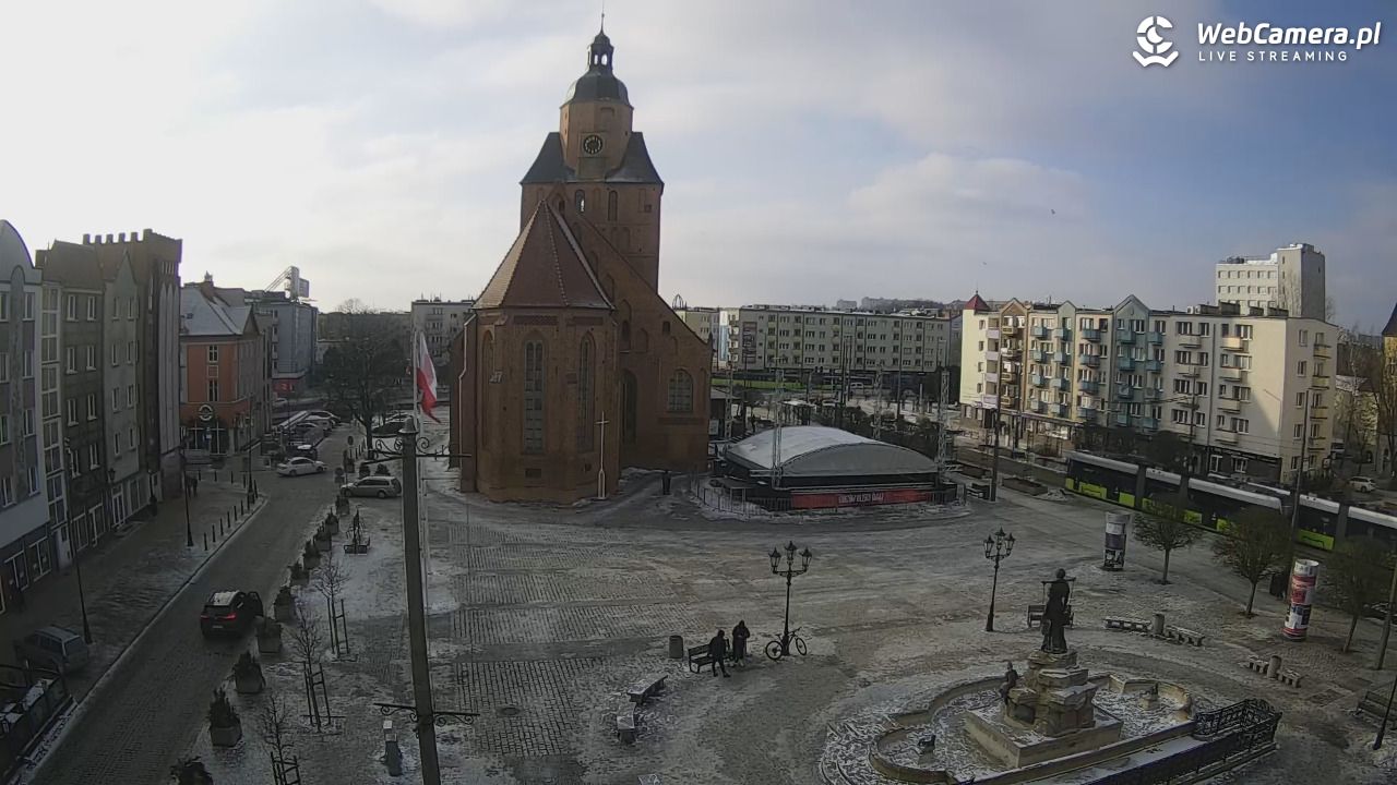 Gorzów Wielkopolski - widok na Katedrę - 31 styczeń 2026, 14:05