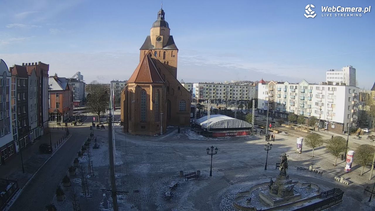Gorzów Wielkopolski - widok na Katedrę - 01 luty 2026, 10:23
