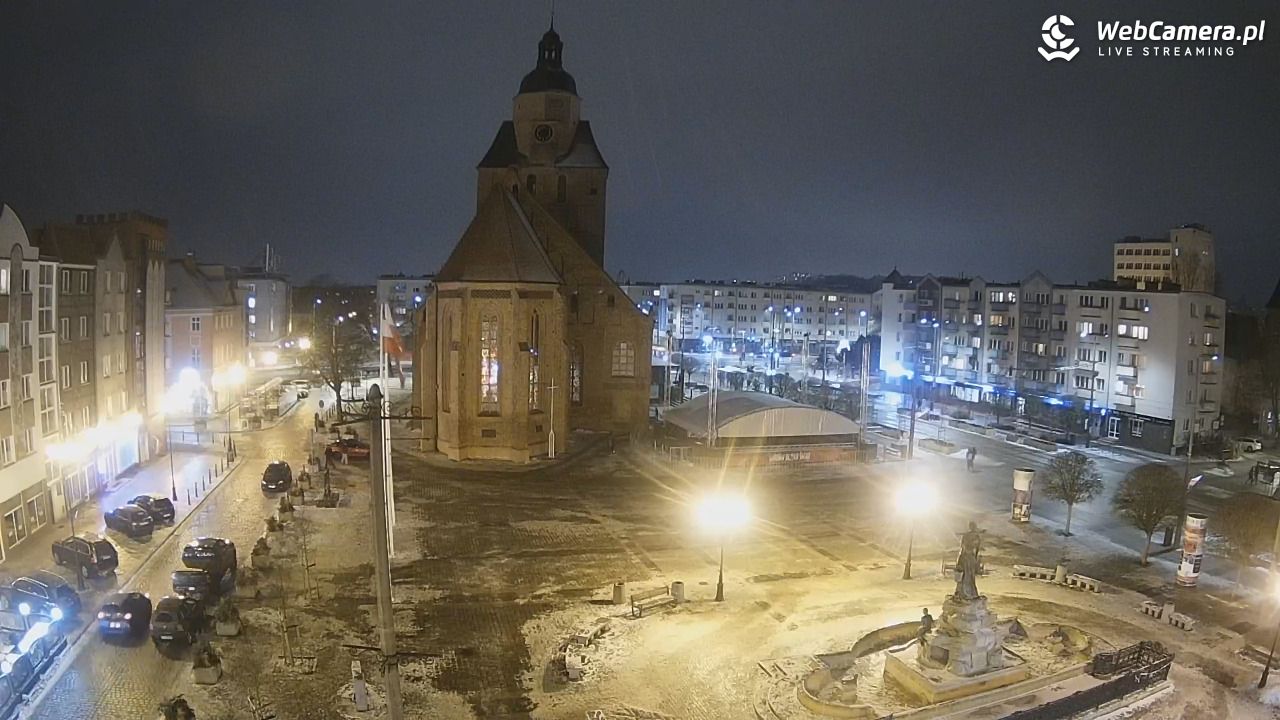 Gorzów Wielkopolski - widok na Katedrę - 30 styczeń 2026, 20:25