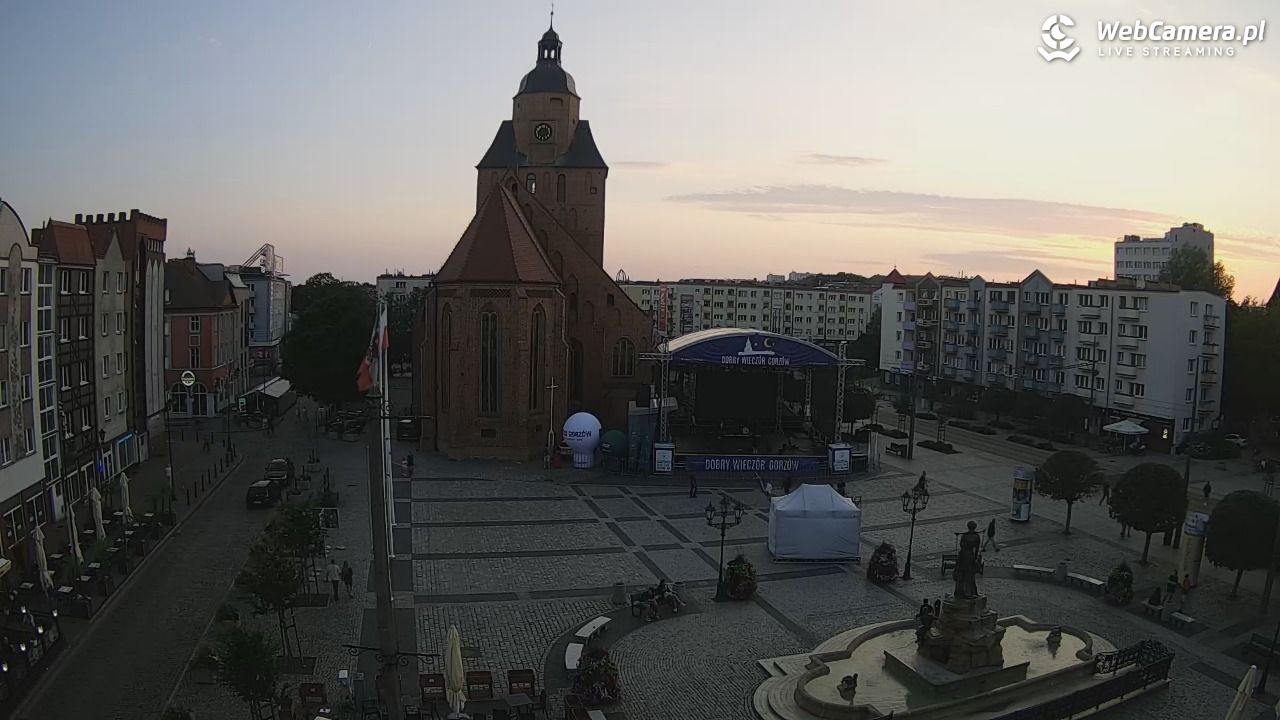 Gorzów Wielkopolski - widok na Katedrę - 18 lipiec 2026, 20:46