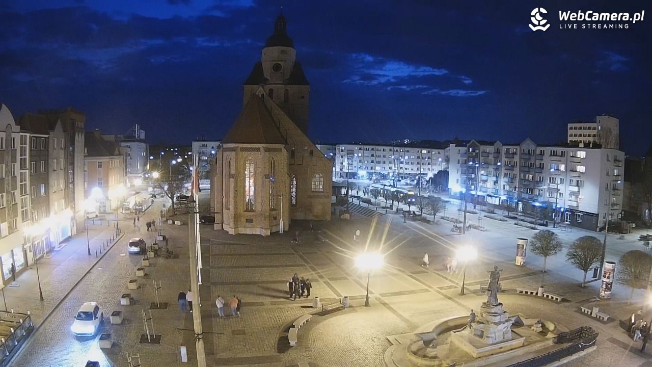 Gorzów Wielkopolski - widok na Katedrę - 14 marzec 2026, 18:48