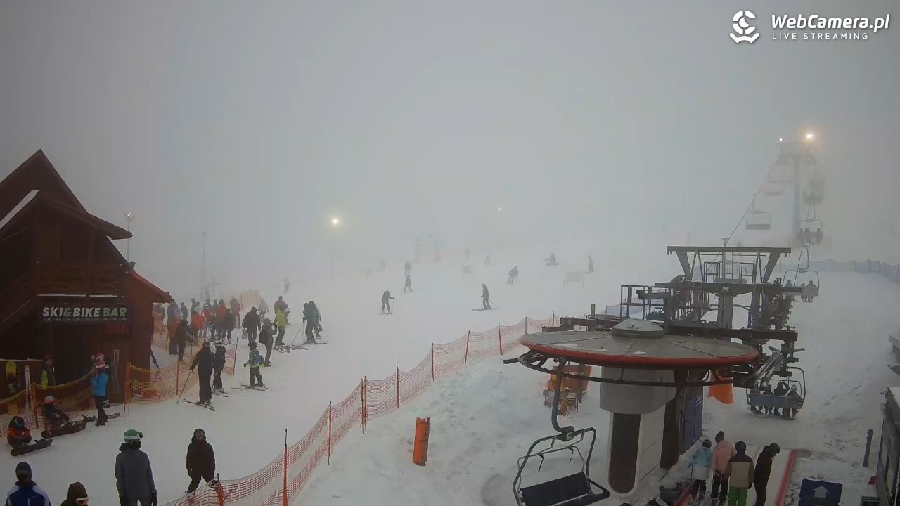 Zieleniec Sport Arena - Gryglówka - widok z dolnej stacji - 21 luty 2026, 16:34