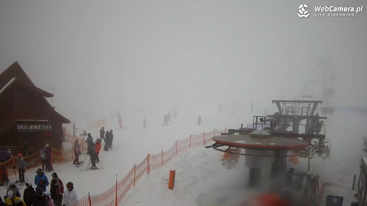 Zieleniec Sport Arena - Gryglówka - widok z dolnej stacji - 21 luty 2026, 15:08