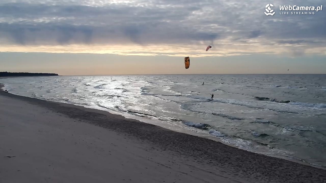 Grzybowo - widok na plażę - 08 maj 2026, 18:23