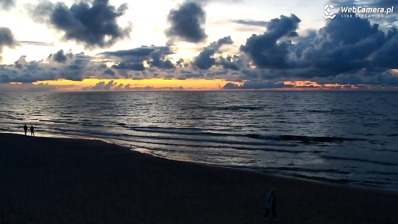 Grzybowo - widok na plażę - 14 wresień 2025, 19:35