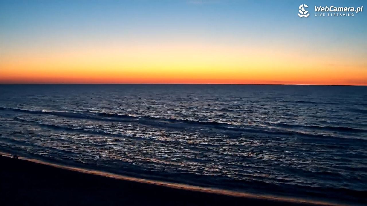 Grzybowo - widok na plażę - 09 maj 2026, 21:29