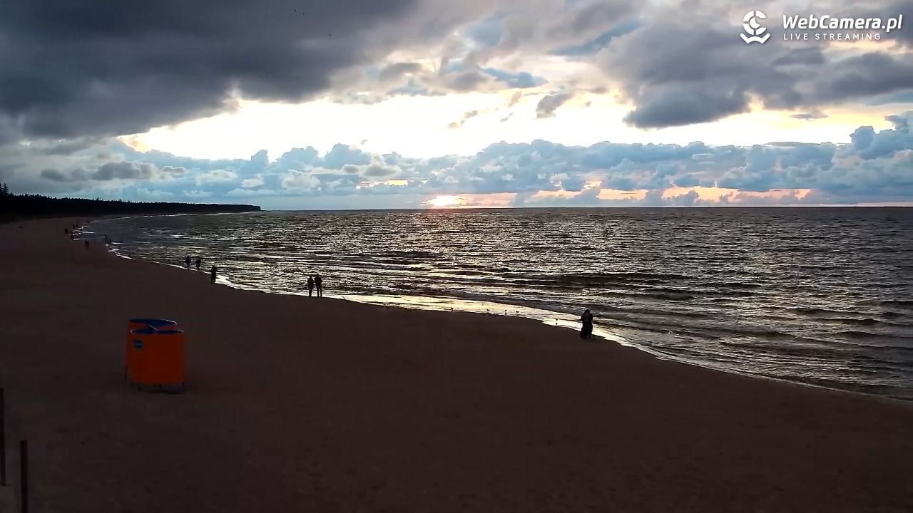 Grzybowo - widok na plażę - 14 wresień 2025, 19:12