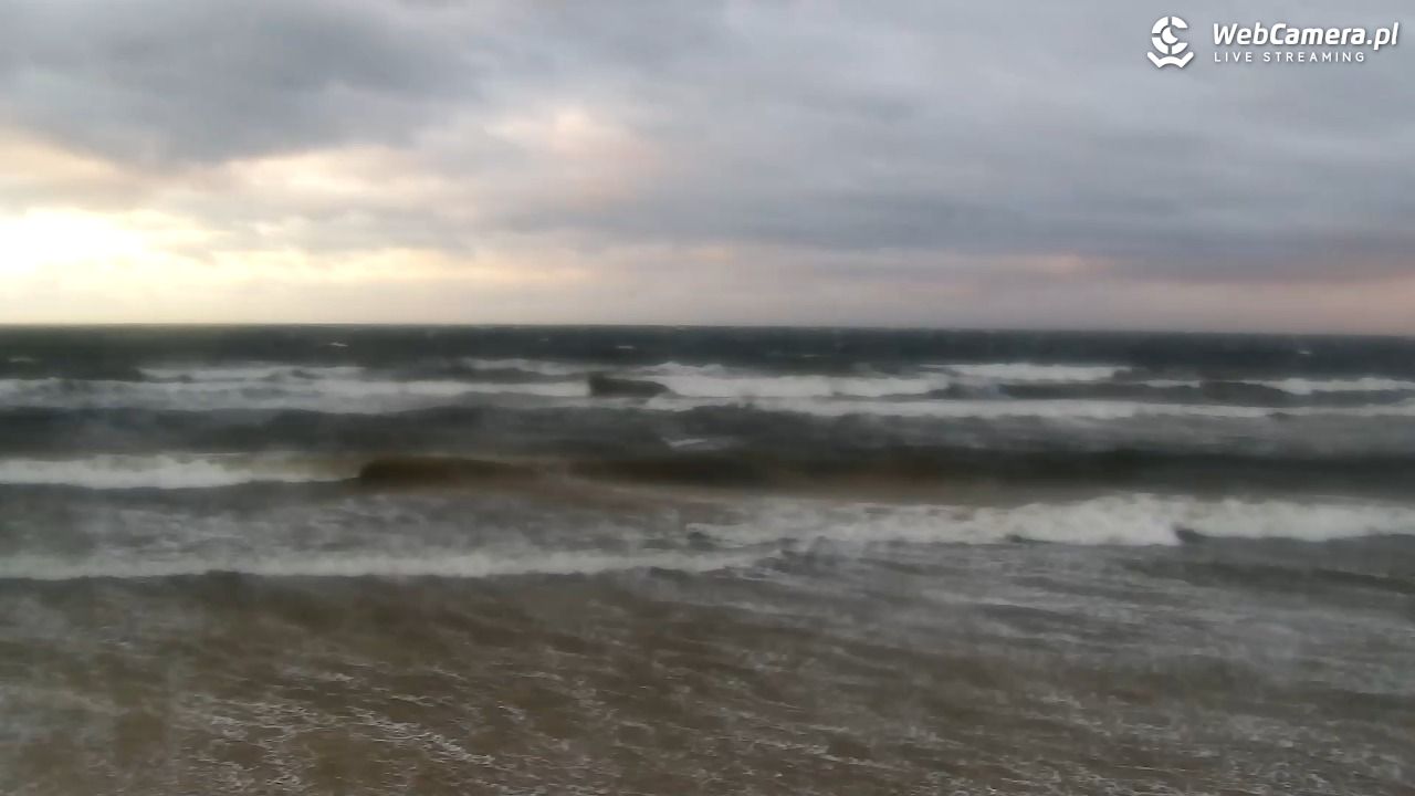 Grzybowo - widok na plażę - 30 październik 2025, 16:18