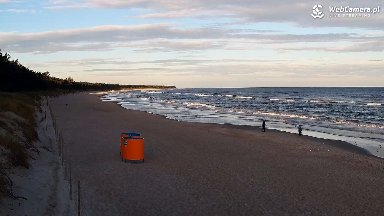 Grzybowo - widok na plażę - 16 wresień 2025, 07:24