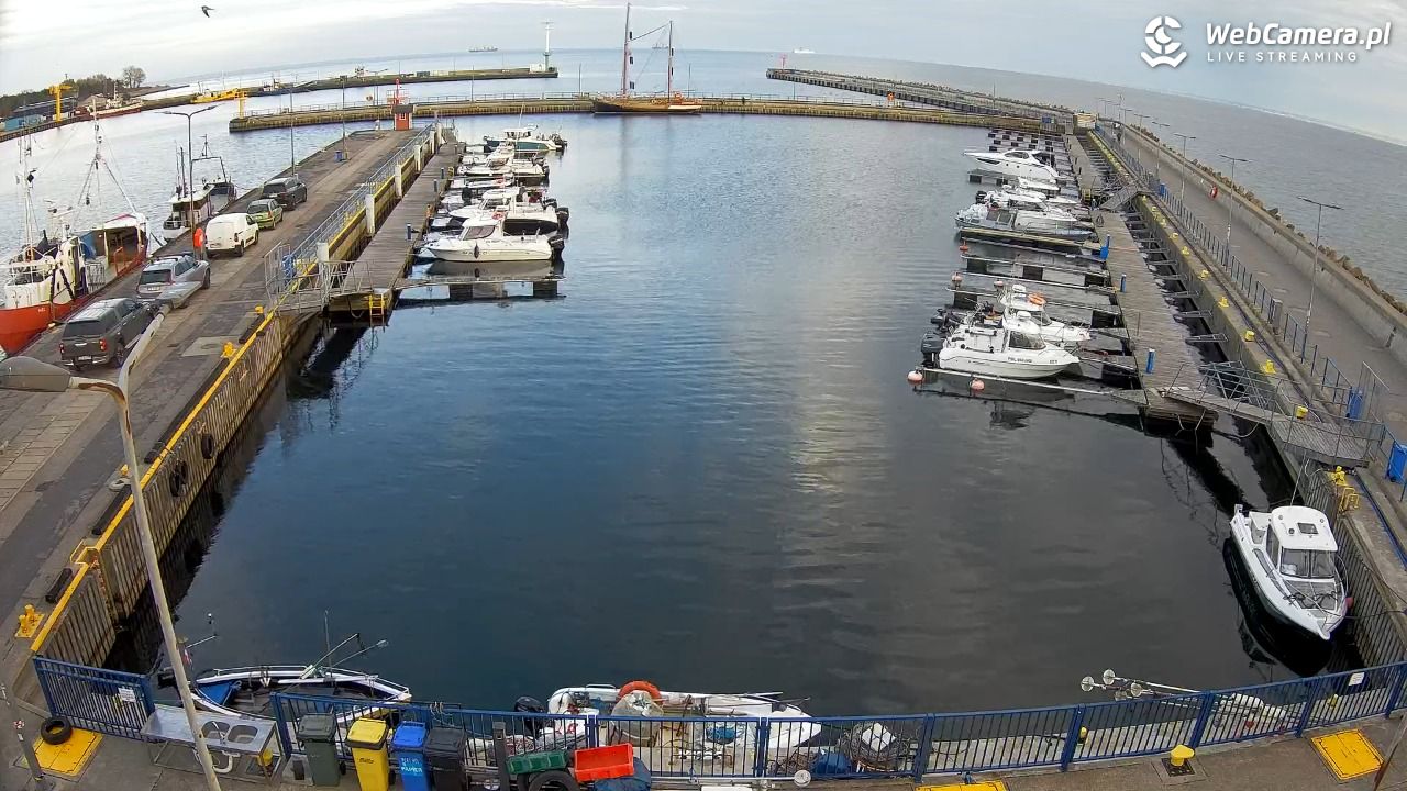 HEL - marina - 17 maj 2026, 19:42