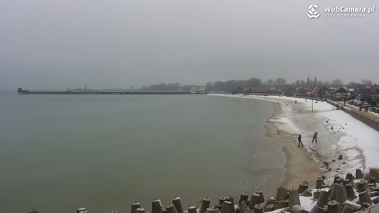 Hel - widok na bulwar i plażę - 27 styczeń 2026, 13:18