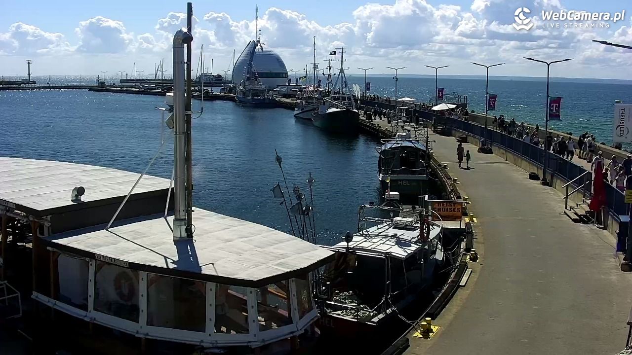 Hel - widok na bulwar i plażę - 12 sierpień 2026, 13:27