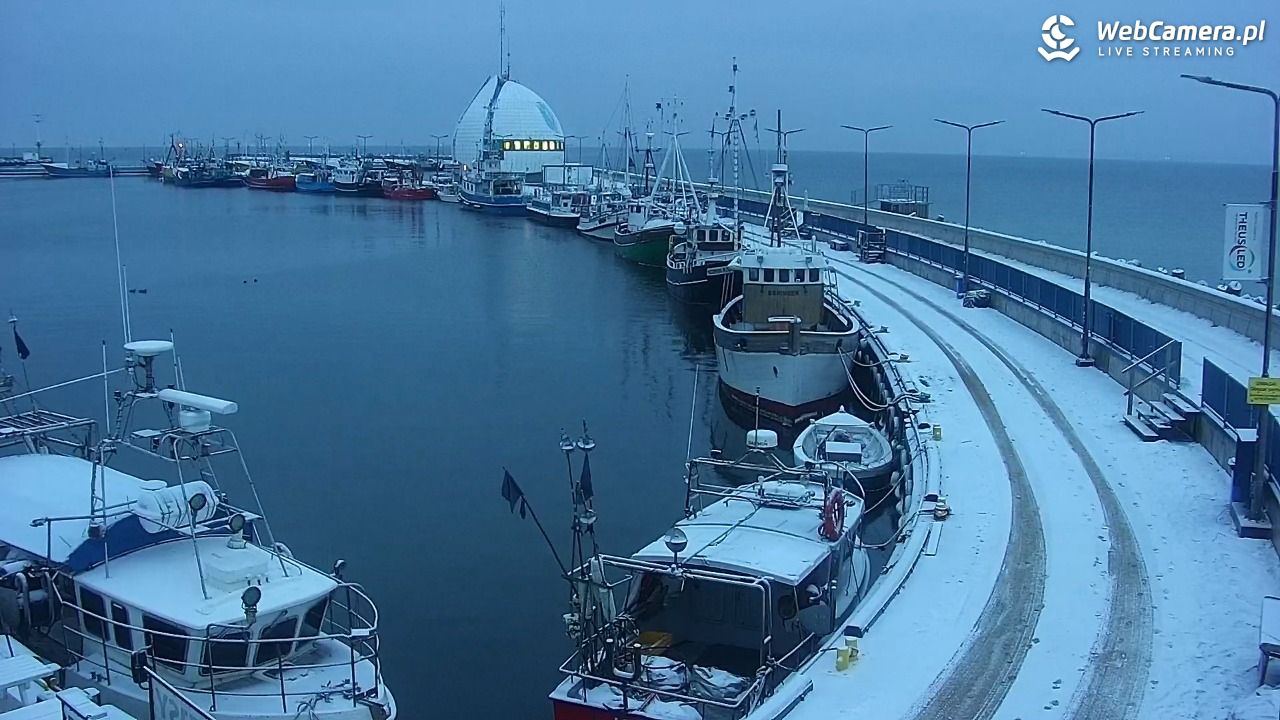Hel - widok na bulwar i plażę - 28 styczeń 2026, 07:33