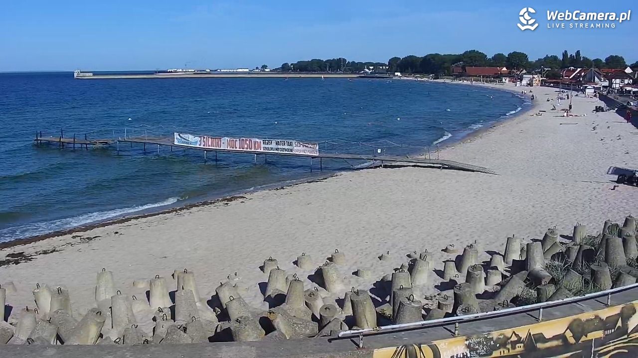 Hel - widok na bulwar i plażę - 14 sierpień 2026, 09:22