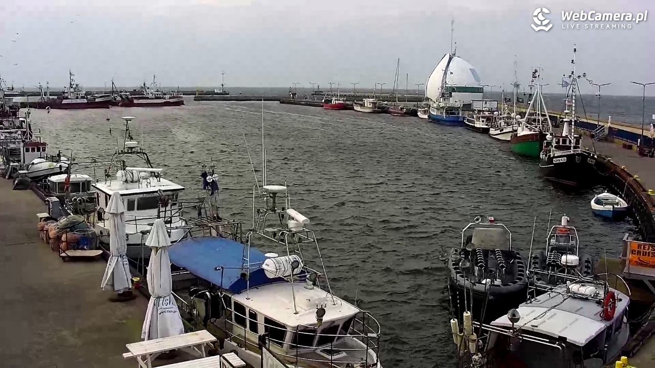Hel - widok na bulwar i plażę - 04 październik 2025, 08:53