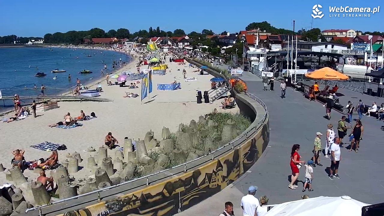 Hel - widok na bulwar i plażę - 13 sierpień 2026, 12:40