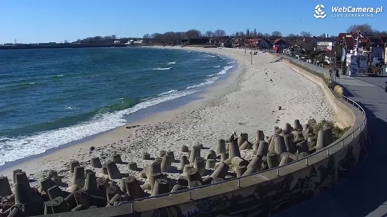 Hel - widok na bulwar i plażę - 26 kwiecień 2026, 17:05