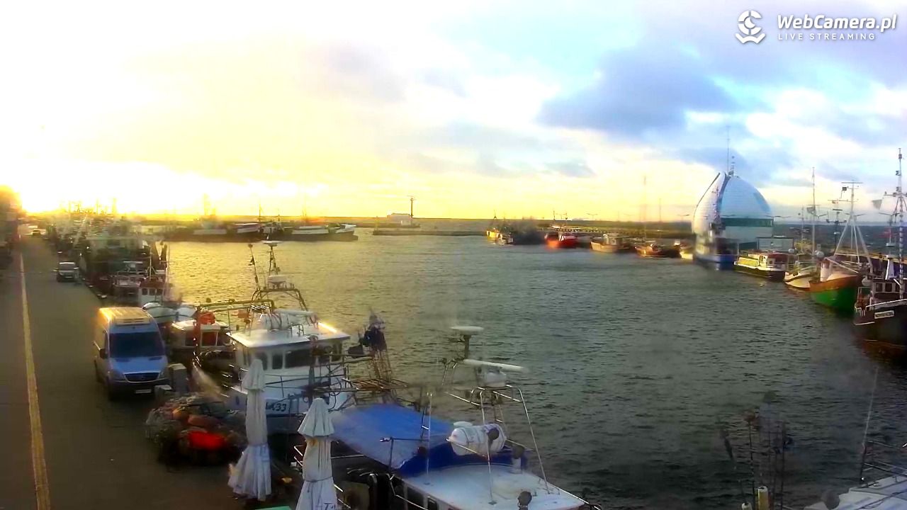 Hel - widok na bulwar i plażę - 21 listopad 2025, 08:59