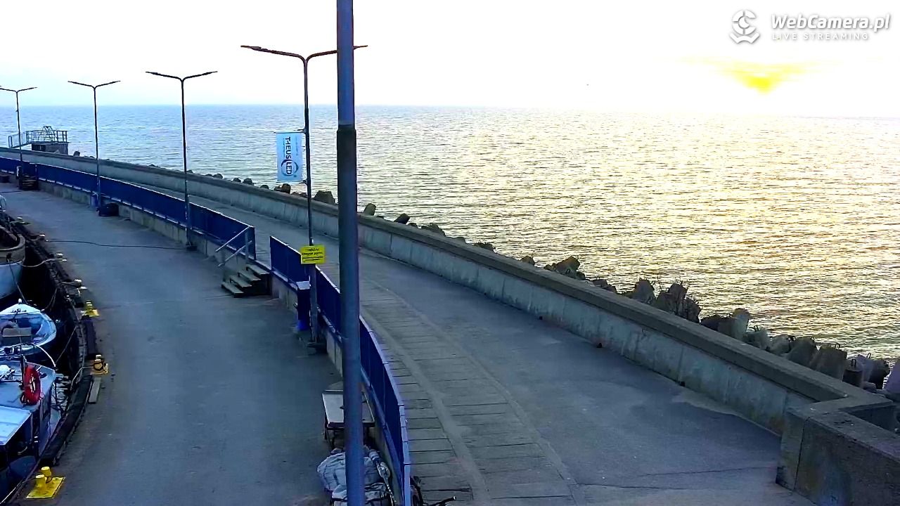 Hel - widok na bulwar i plażę - 11 marzec 2026, 17:33