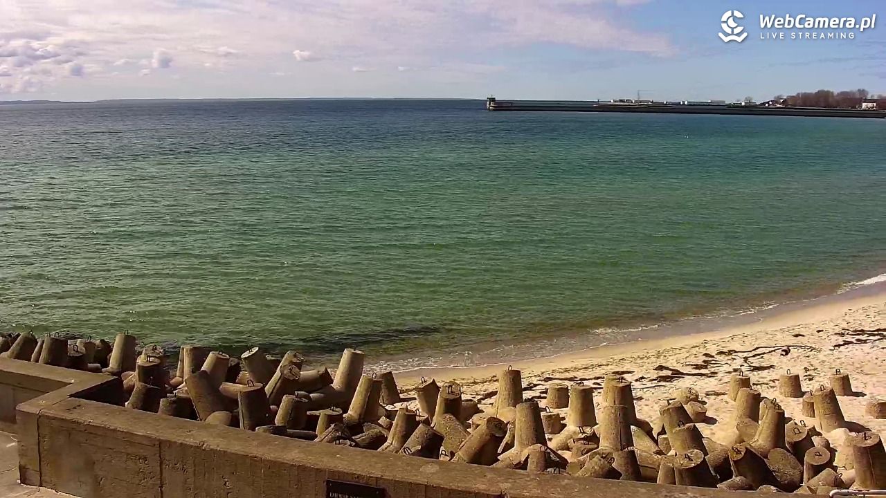 Hel - widok na bulwar i plażę - 28 kwiecień 2026, 14:26