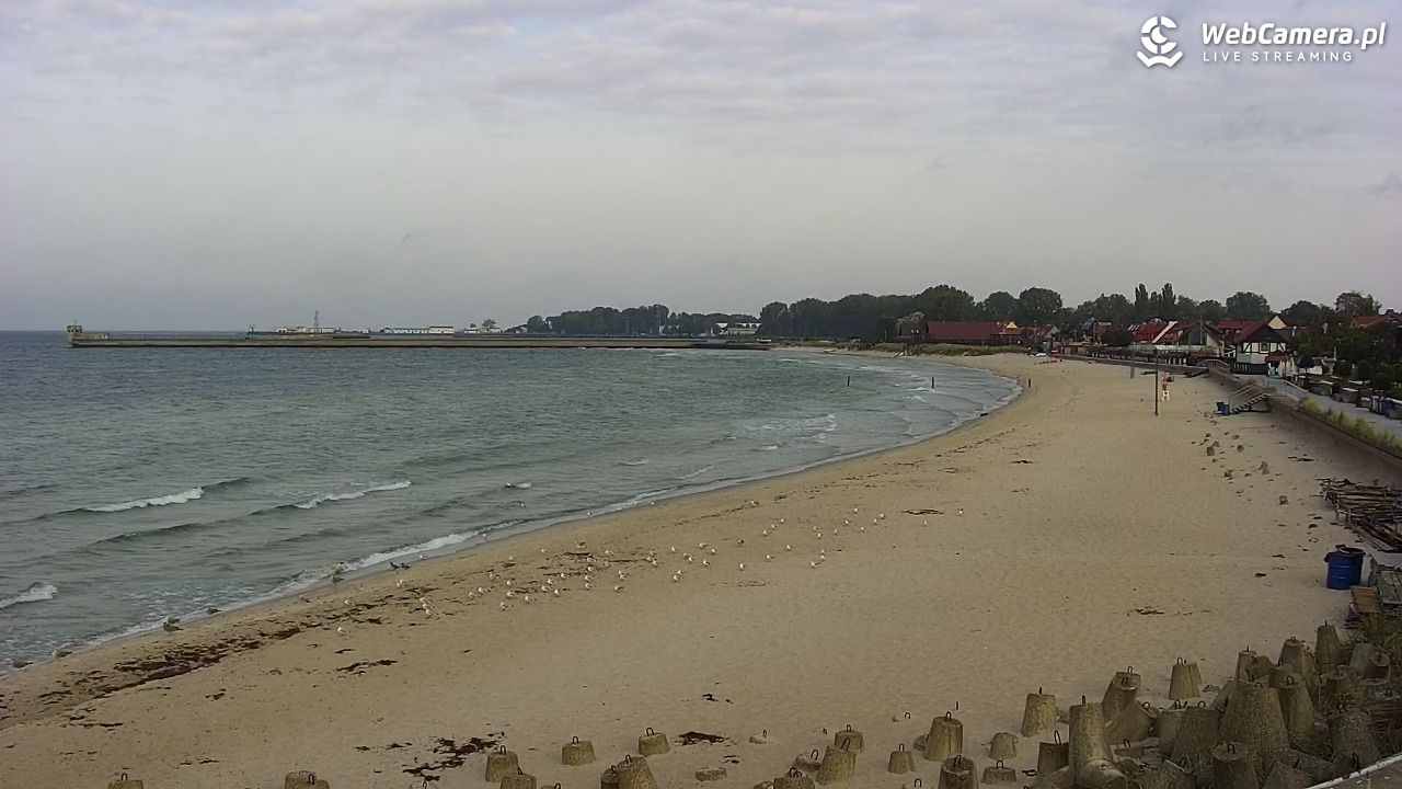 Hel - widok na bulwar i plażę - 04 październik 2025, 08:45
