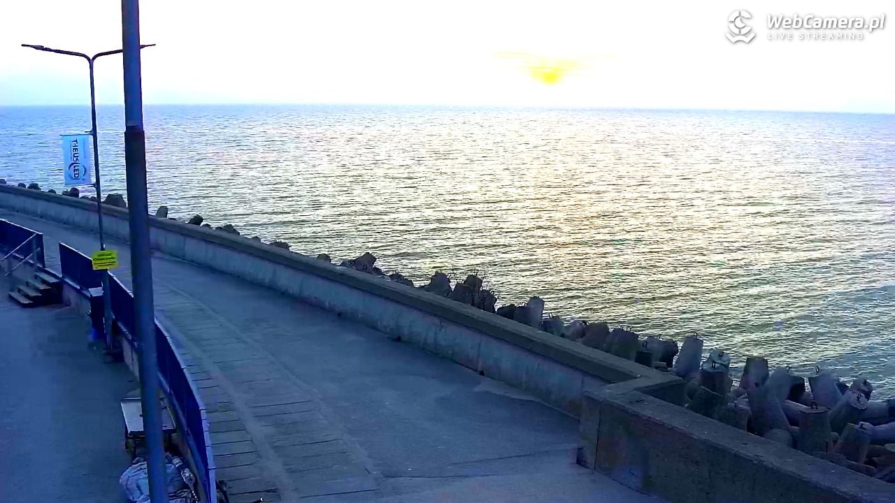 Hel - widok na bulwar i plażę - 11 marzec 2026, 17:34