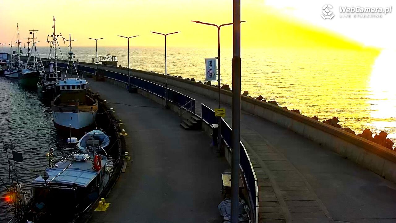 Hel - widok na bulwar i plażę - 11 marzec 2026, 17:09