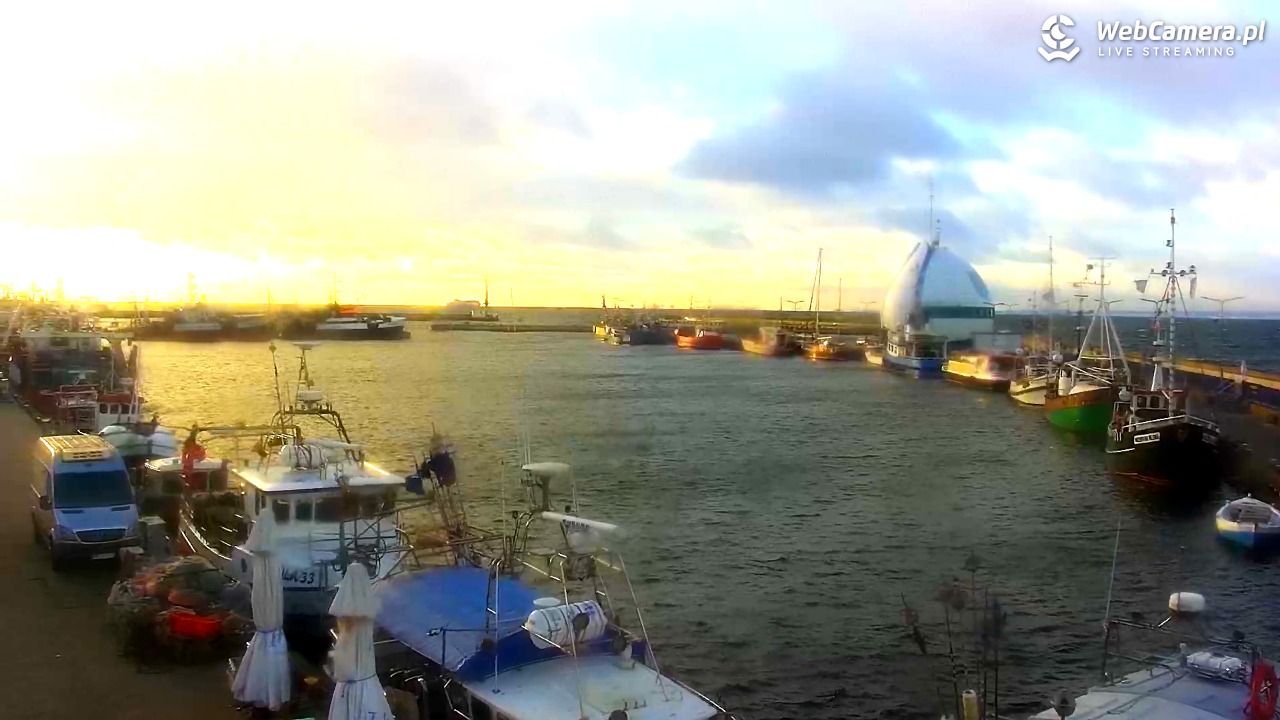 Hel - widok na bulwar i plażę - 21 listopad 2025, 08:59