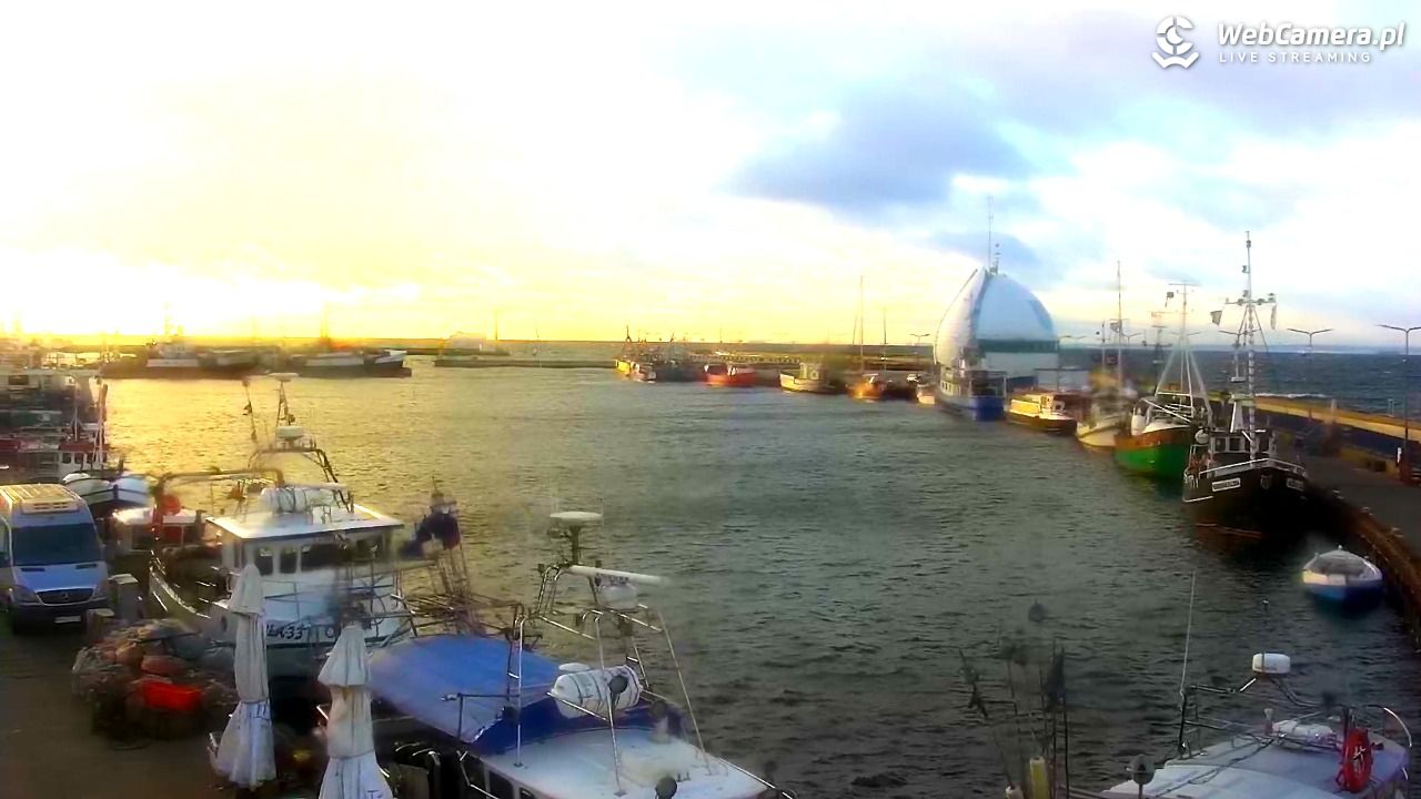 Hel - widok na bulwar i plażę - 21 listopad 2025, 08:59