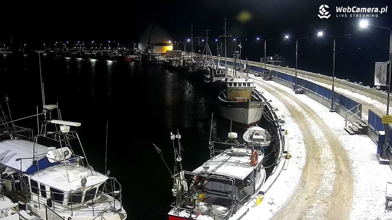 Hel - widok na bulwar i plażę - 28 styczeń 2026, 19:18