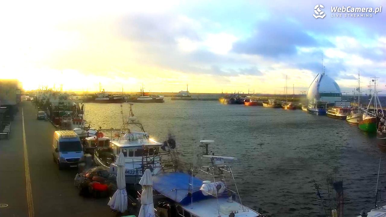 Hel - widok na bulwar i plażę - 21 listopad 2025, 08:59