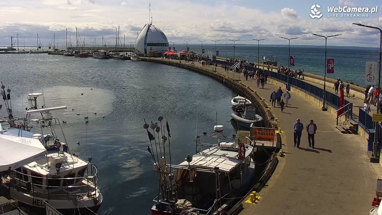 Hel - widok na bulwar i plażę - 20 sierpień 2025, 12:25